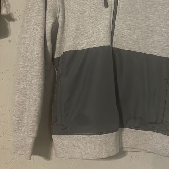 NWOT Small Champion two tone gray 1/4 zip long sleeve pockets hooded sweater top - Picture 5 of 14